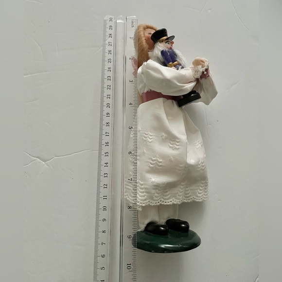 Byer’s Choice Ltd. Vintage First Edition MARIE 1993 - Picture 3 of 5